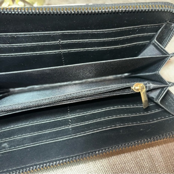 Disney Women's Mickey Mouse Zip Around Wallet All-Over Print - Picture 4 of 4